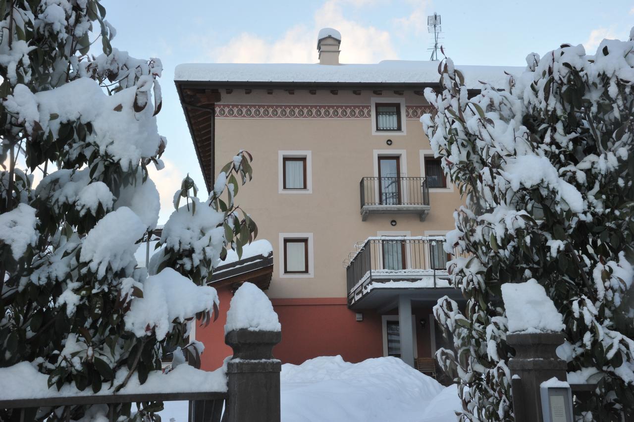 Au Berceau Du Bien-Etre Chambave Exterior foto