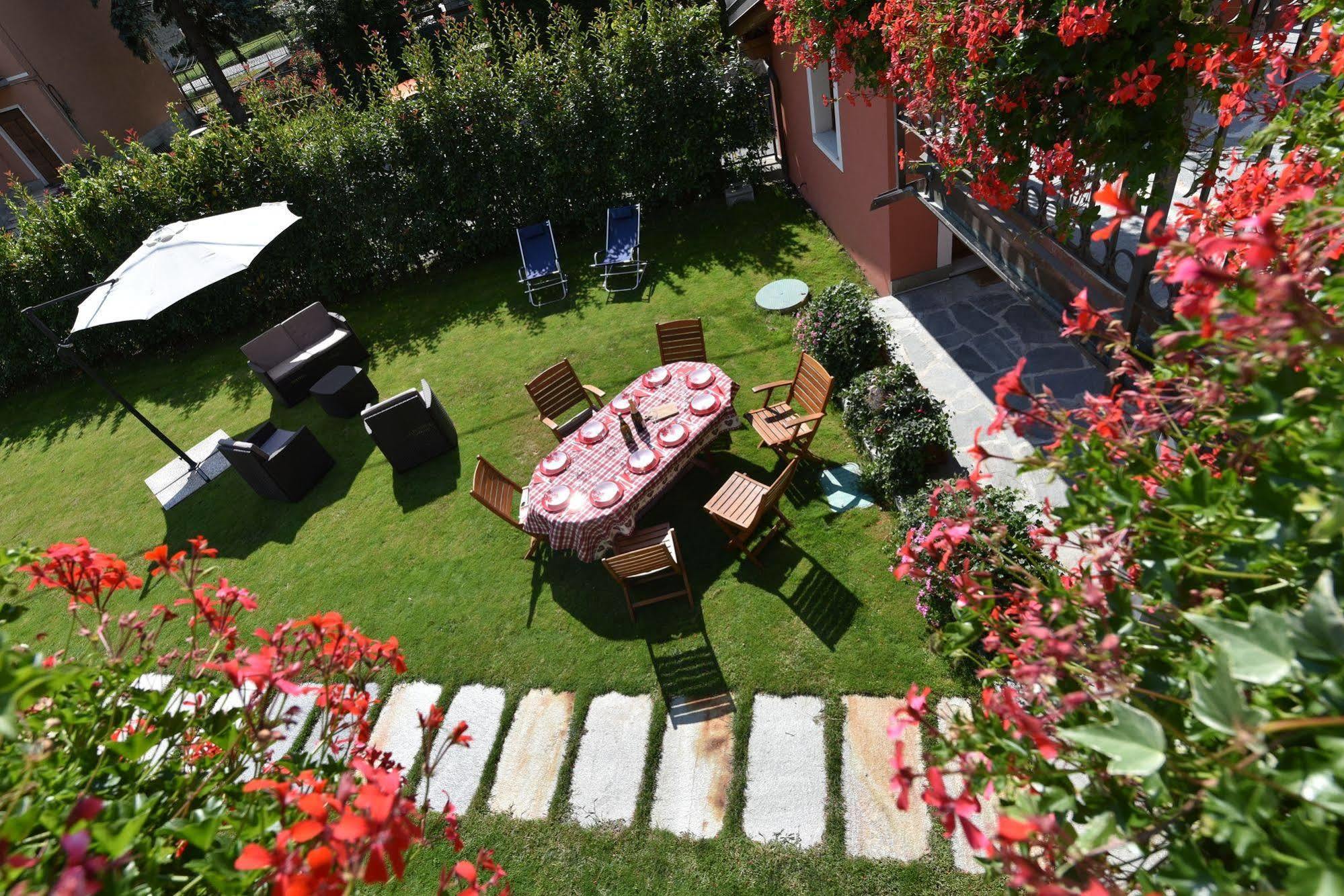 Au Berceau Du Bien-Etre Chambave Exterior foto